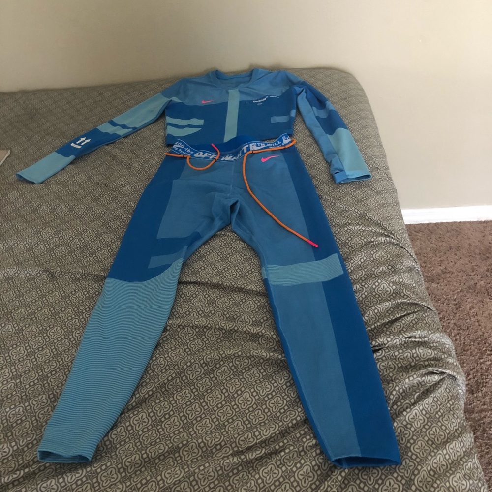 2019 Limited edition OFF WHITE Nike outfit